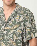 Camisa verde olive print