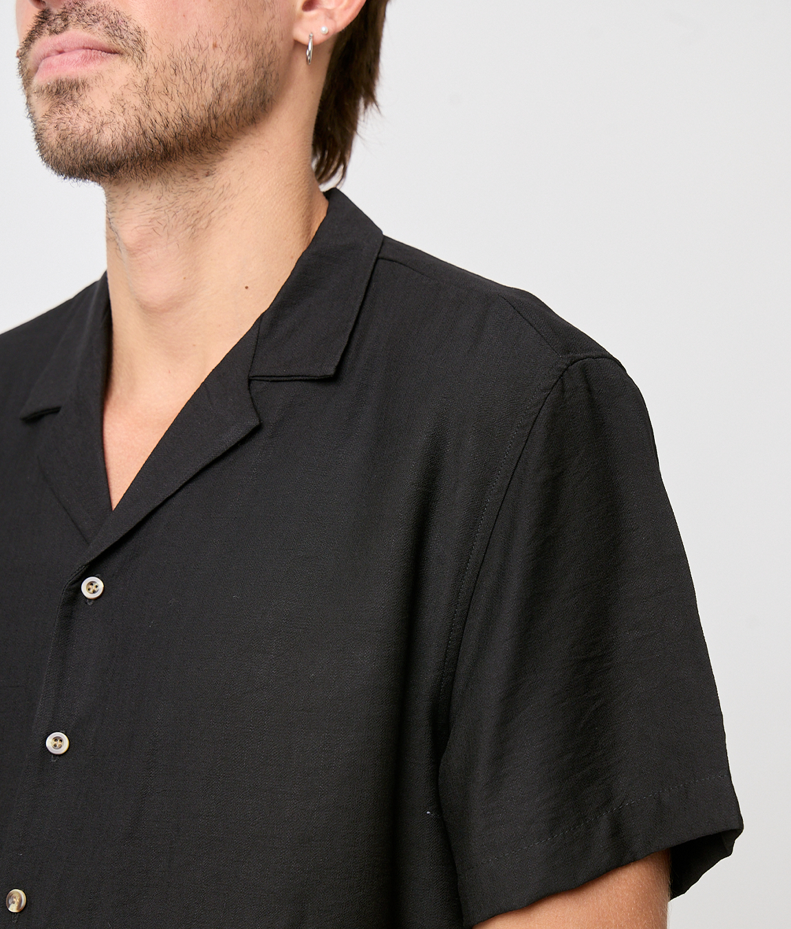 Camisa Bowling Basica Negra