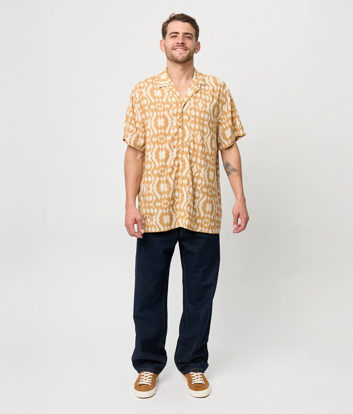 Camisa Bowling Estampada Africa Camel